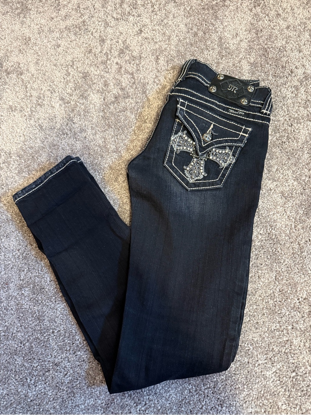 Miss Me Dark Wash Women's Skinny Jeans with Two Buttons SIZE 26